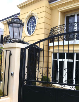 we can manage all of your pre handover touch ups